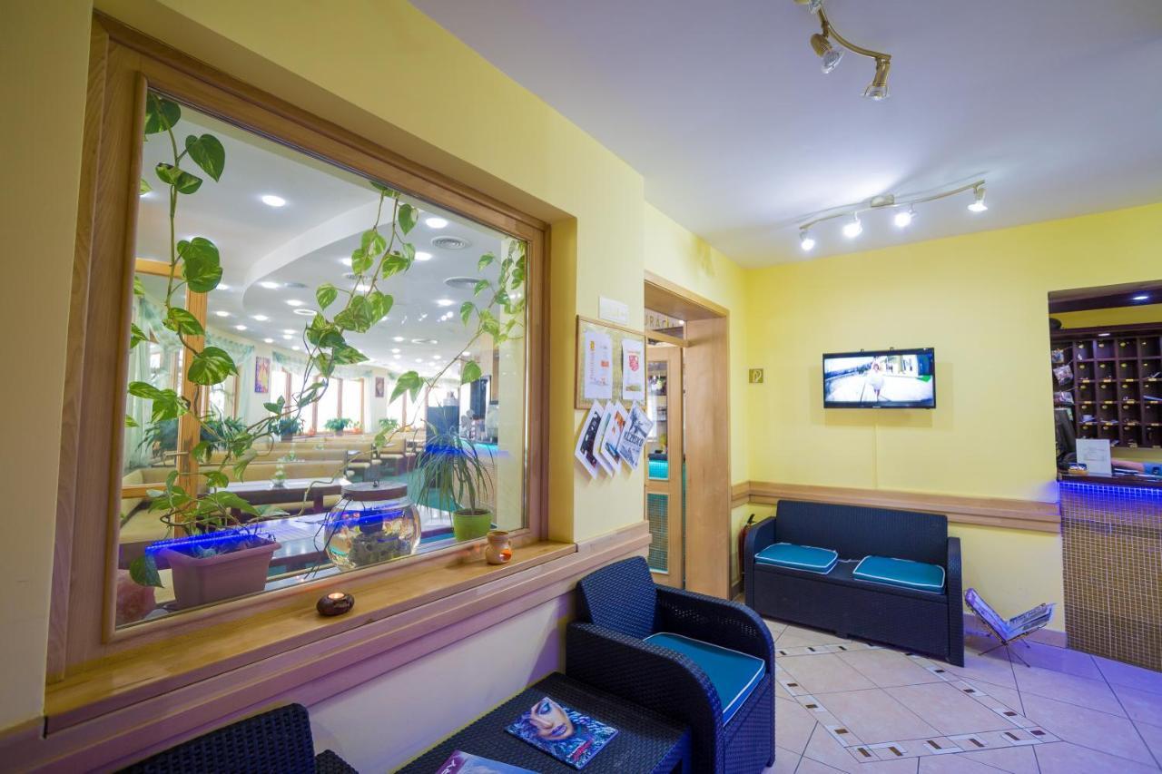 Hotel Euforia Nová Lesná 외부 사진